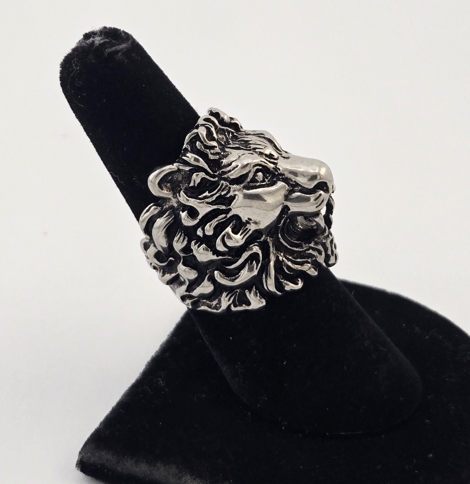 Vintage Gucci Lion Head Silver Tone Metal Statement Ring Size 7 – 15.5g