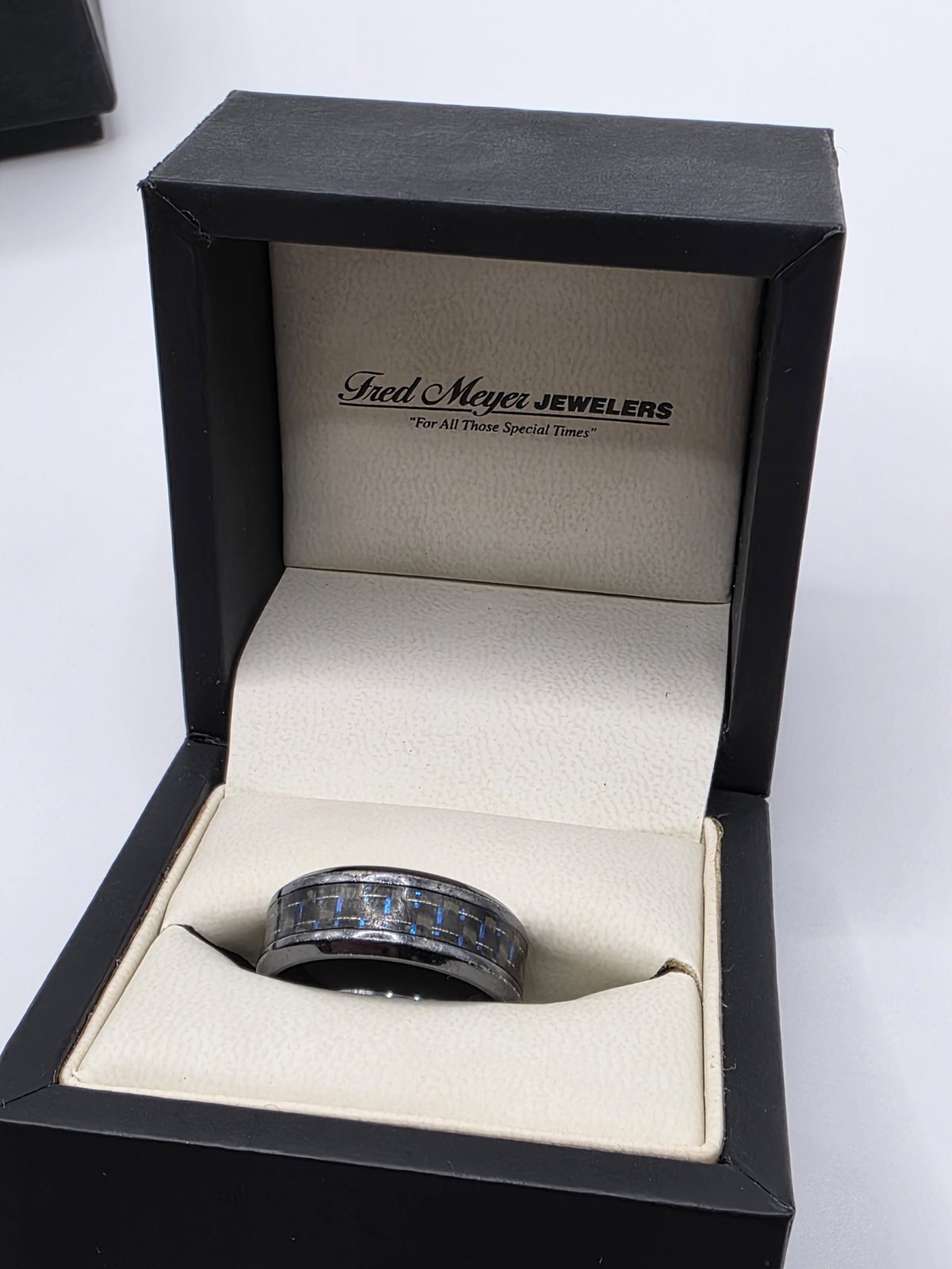 Triton Titanium Wedding Band Ring Approx Size 11 8mm Carbon Fiber Blue Inlay Box