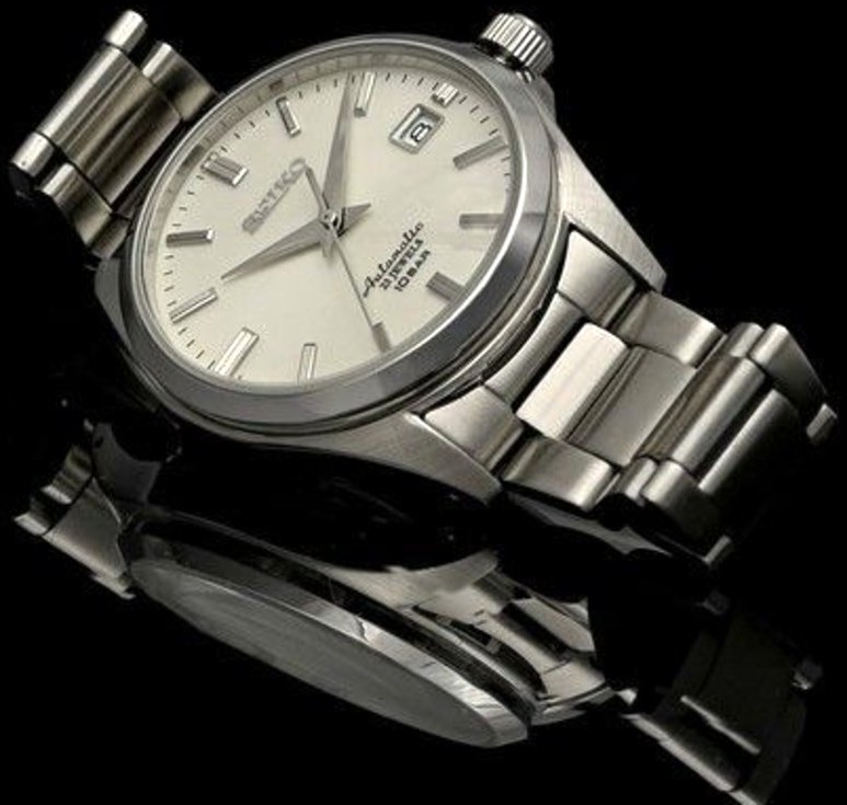 SEIKO Selection SZSB011 Automatic 23 Jewels Dress Watch Cream Dial Steel 39.9mm