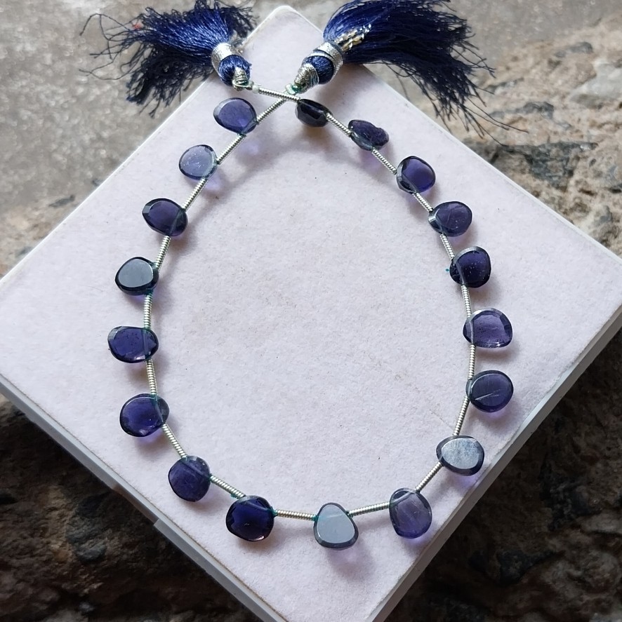 30 Carat 6.5×8 to 7×9 MM Natural Blue Purple Iolite Rose Cut 8 inch Beads