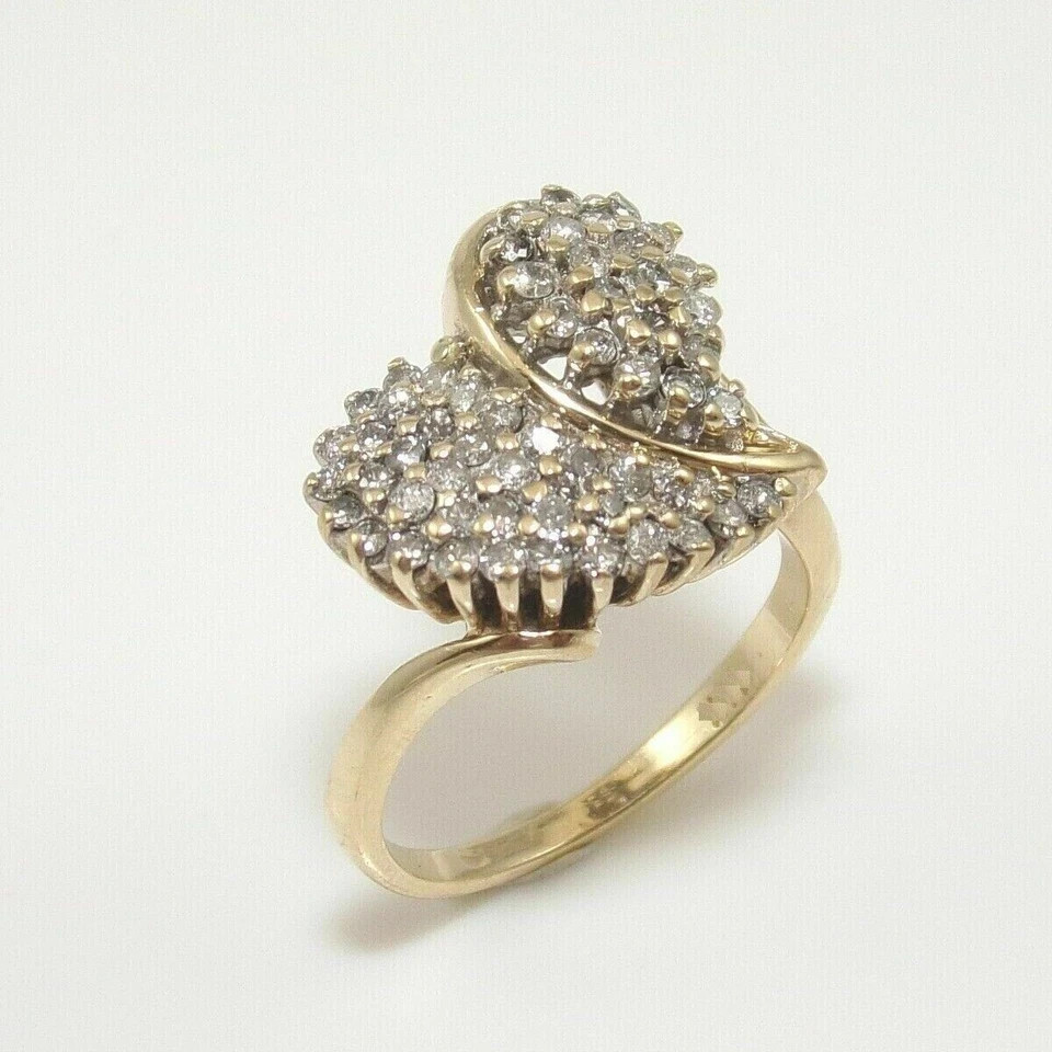 Women’s 1.50 Ct Round Lab Created Heart Cluster Ring 14k Yellow Gold Plated