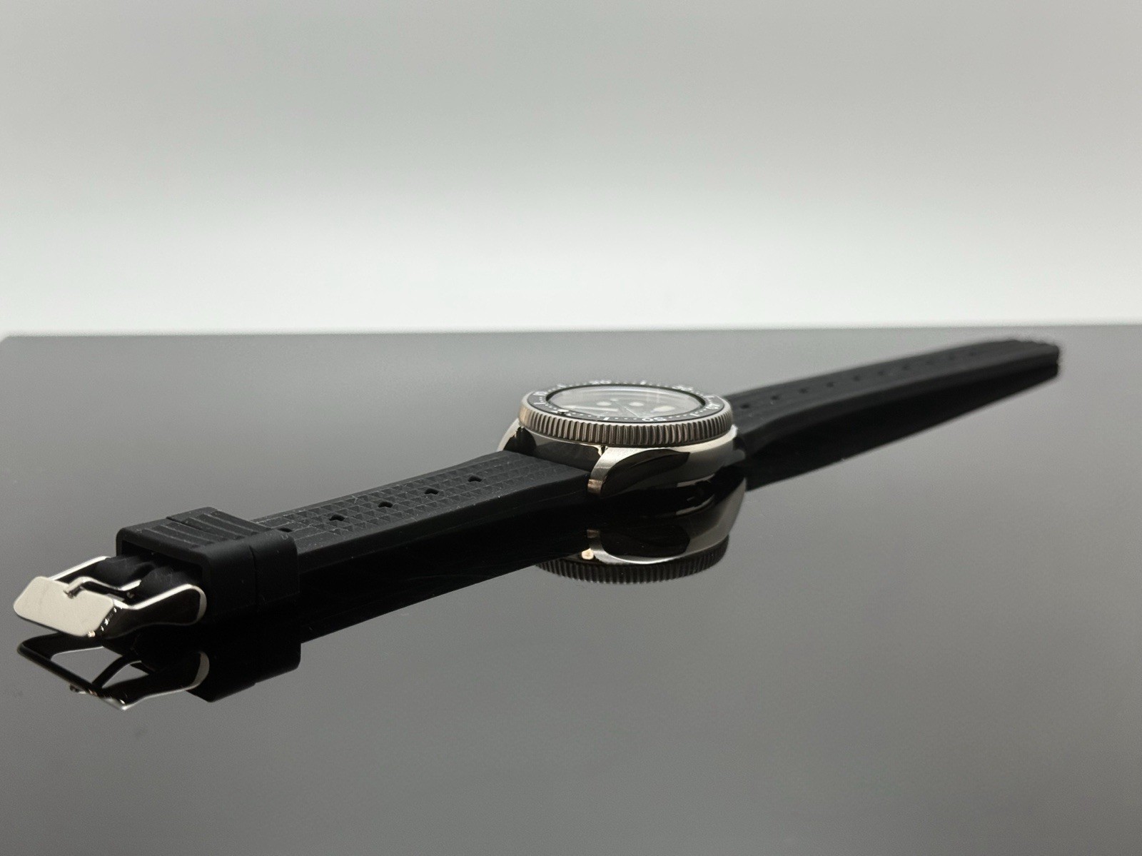 Custom 37mm SKX 013 Style Watch Mod w/ NH36 Automatic Movement