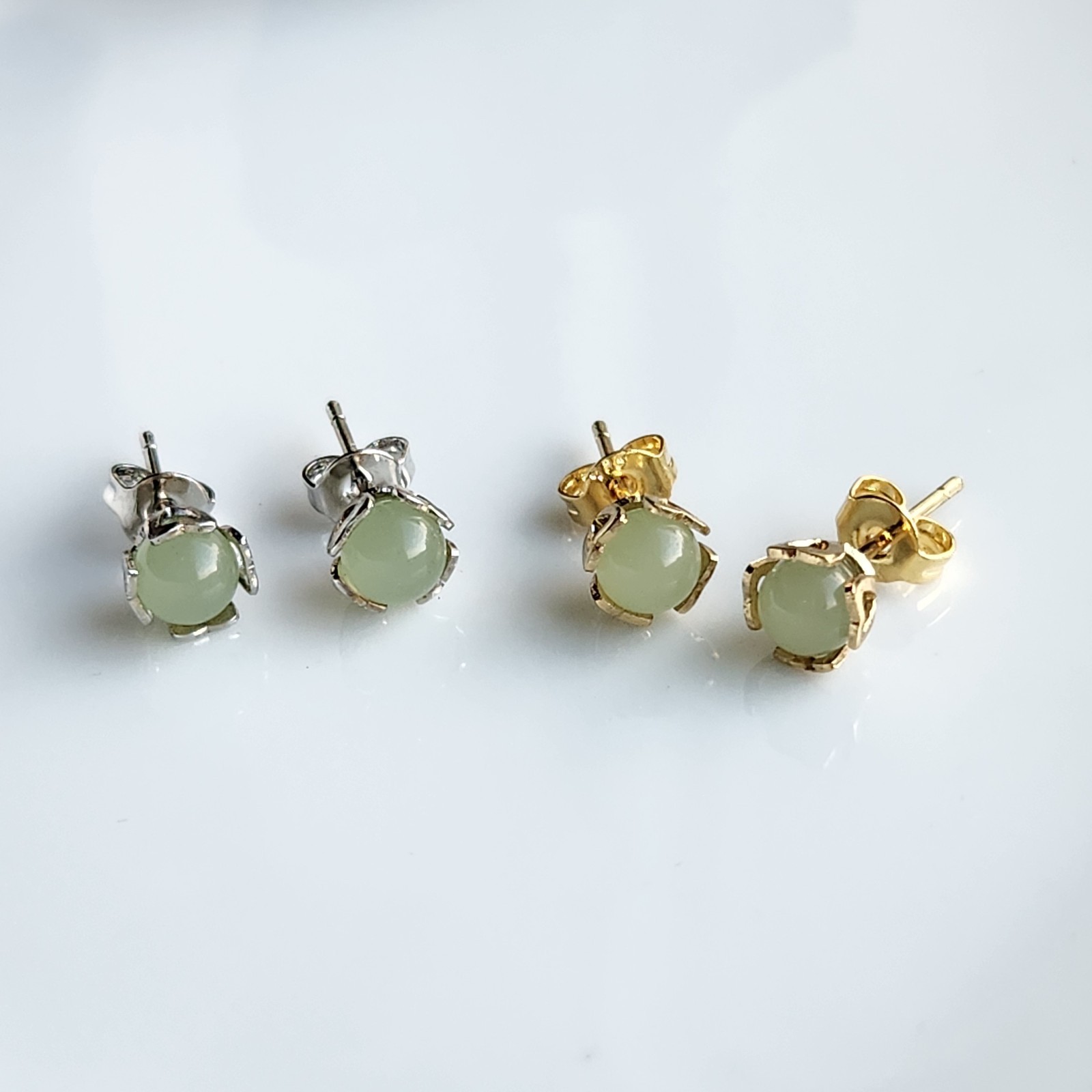 2 PAIRS Gold+Silver Color Natural 5mm JADE Stud Earrings 925 Sterling Silver