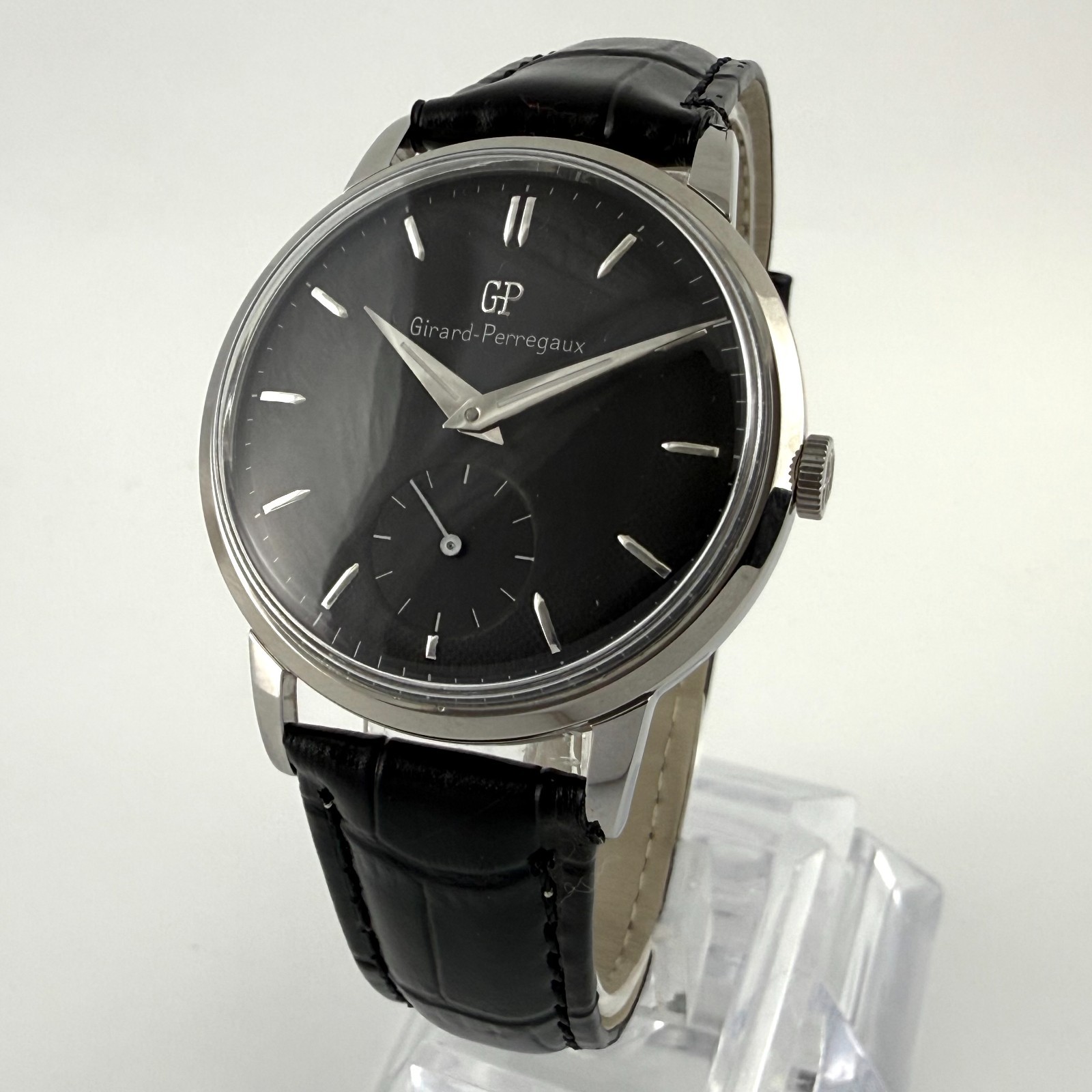 SWISS MADE OVERSIZED GIRARD PERREGAUX NICE BLACK DIAL MANUAL WIND GENTS WATCH
