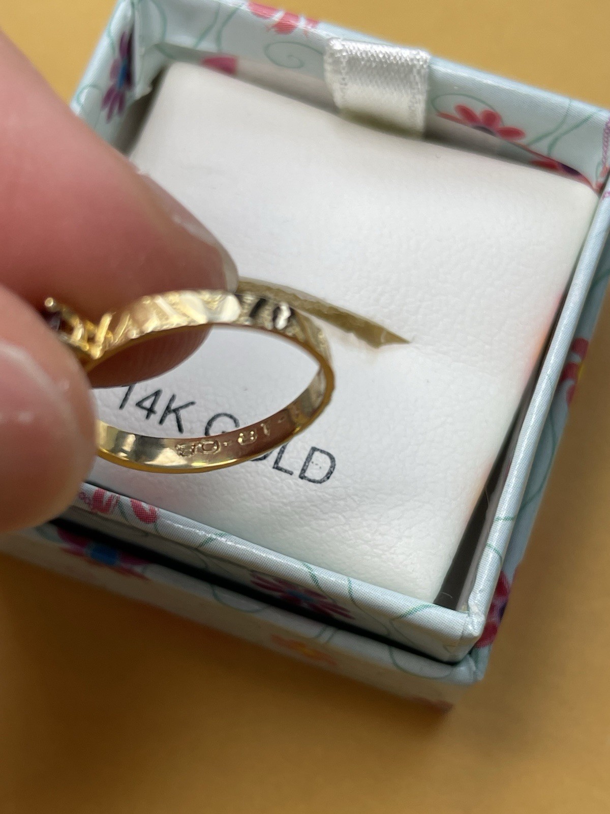 14K Gold Garnet Solitaire Ring Women’s Size 6 Engraved “BELLA 1-18-08” 0.5g