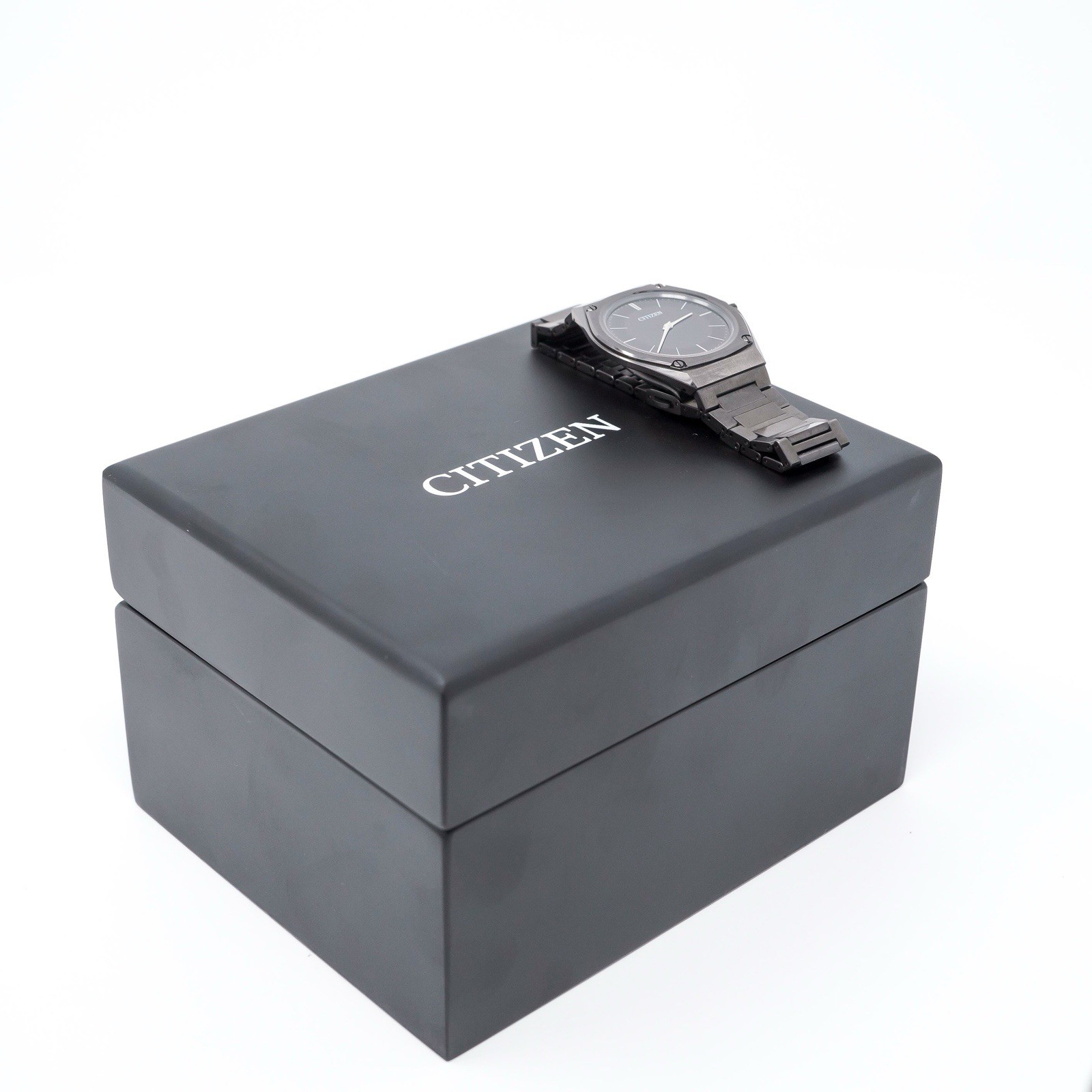 Citizen Eco-Drive One AR5064-57E