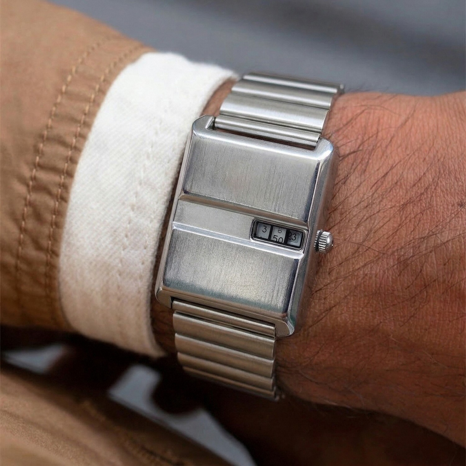 CILOA Vintage Men’s Retro Square Jump Hour Quartz Watch 3ATM Stainless steel