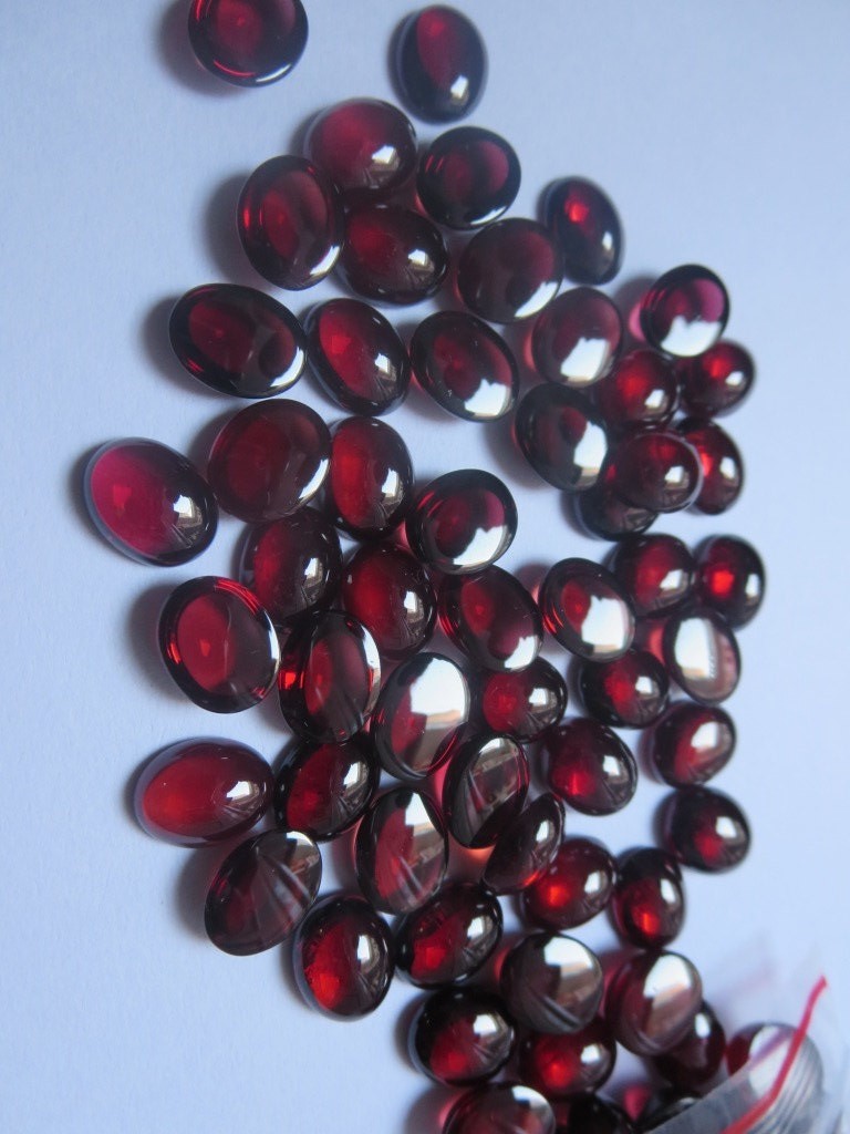 Natural Garnet Mozambique Oval Cabochon 3x5mm To 8x10mm Loose Gemstone