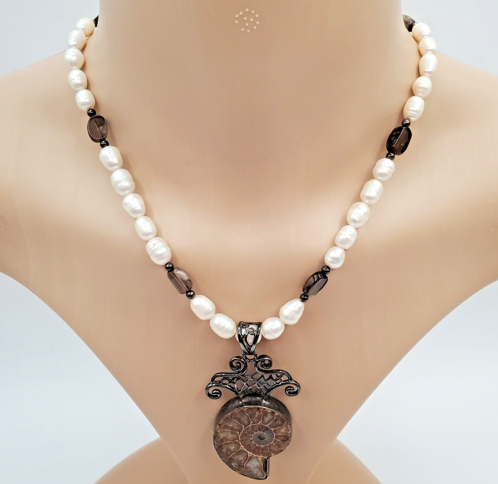 VTG 925 Ammonite Fossil Pendant Pearl Glass 16in Necklace Sterling Silver 40gtw