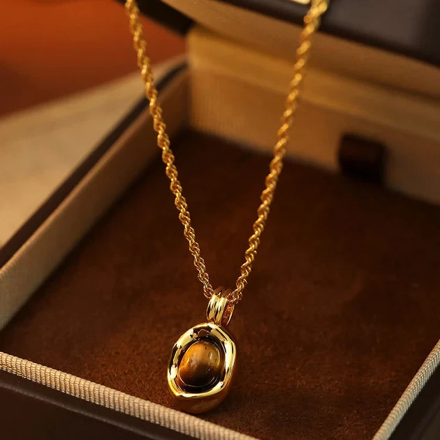 Natural Tiger Eye Pendant Healing Necklace Organic Protective Stone Amulet Gift