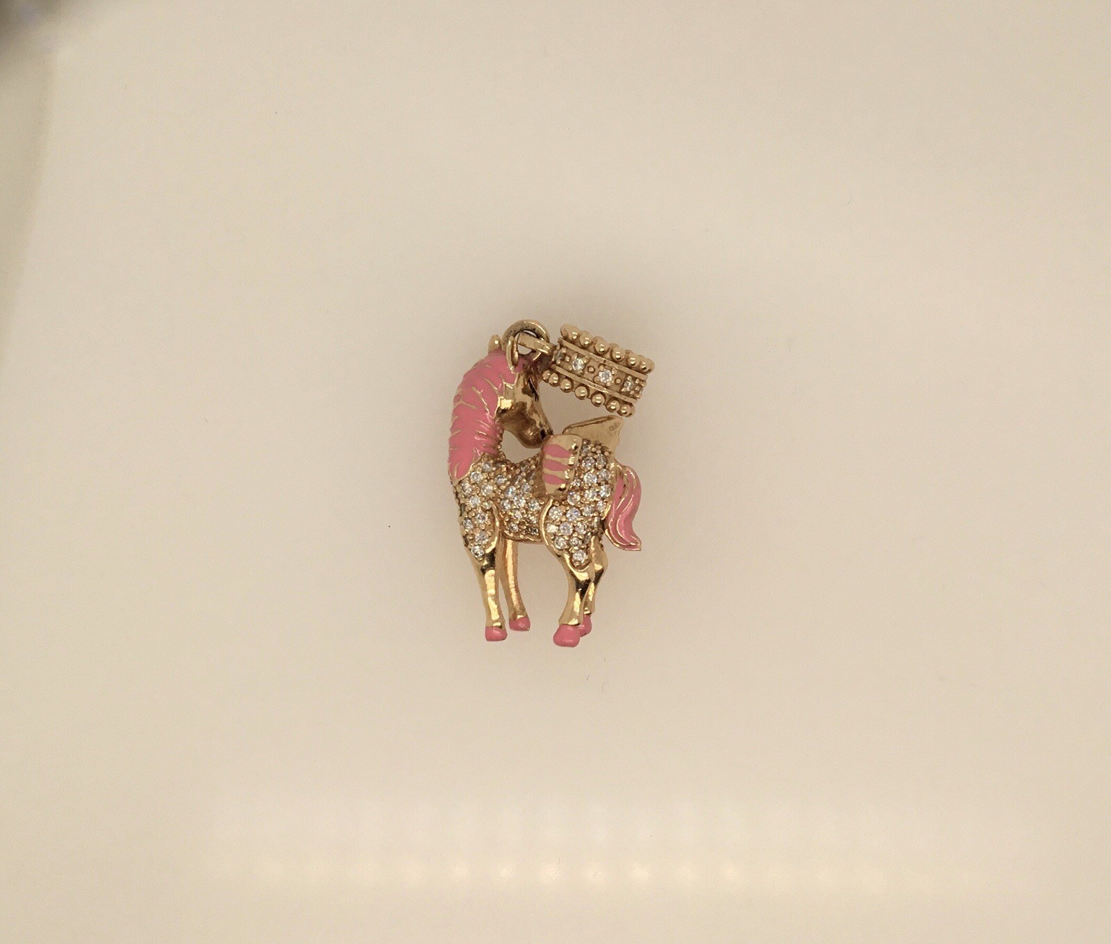14k yellow gold unicorn charm pendant 17.60 Gm 132 Dia 1.20 Ct Pink Enamel