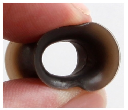 1 Pair Black Flexi Silicone Ear Skin Tunnels 00g 10mm Plugs Gauges Piercings 573