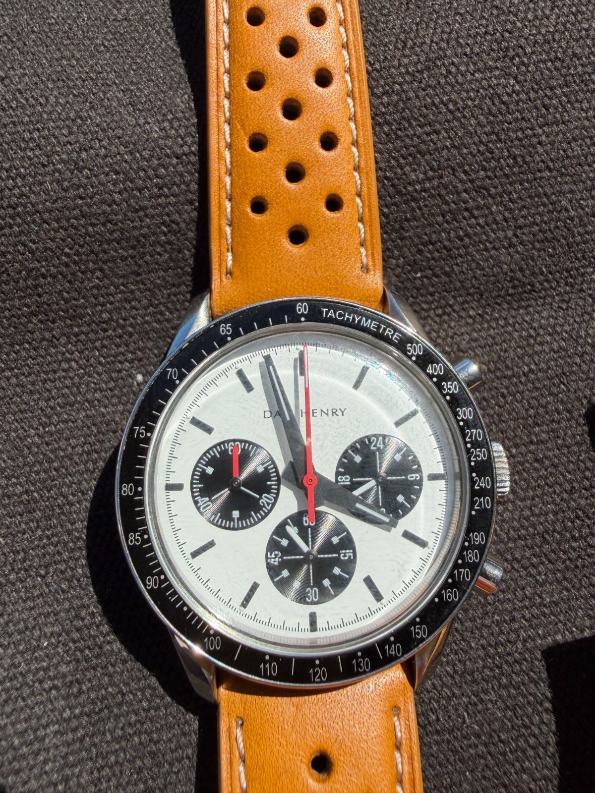 Dan Henry 1962 Panda Racing Chronograph 39mm No Date
