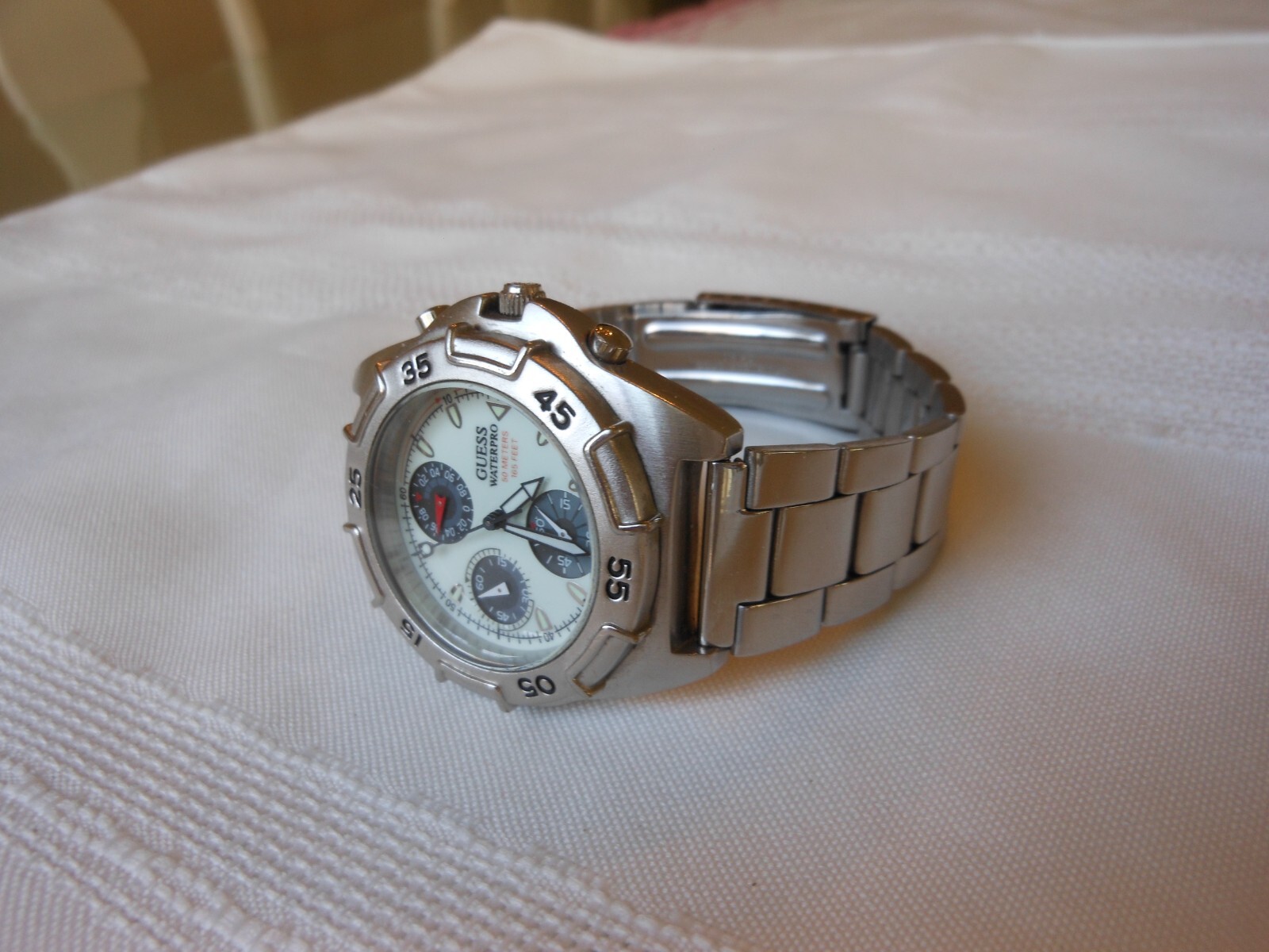 GUESS Vintage Waterpro Chronograph 50 Meters / 165 Feet Watch