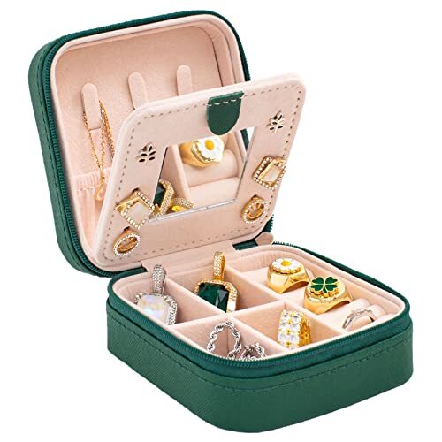 Travel Jewelry Case and Organizer with Mirror – Gift for Women and Girls Green