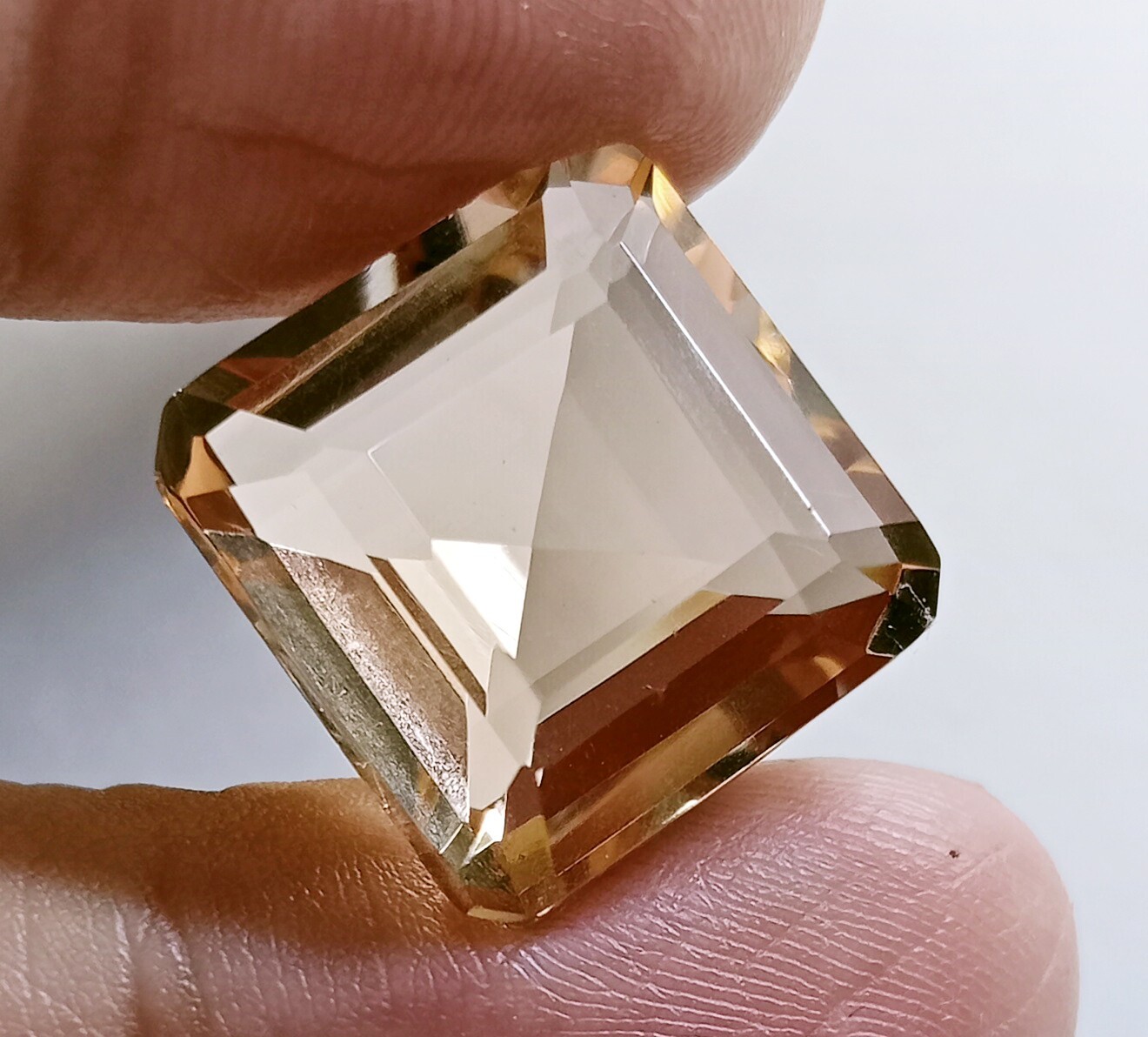 Square Cut Madagascar 10-12 Ct Natural Morganite EGL Certified Loose Gemstone