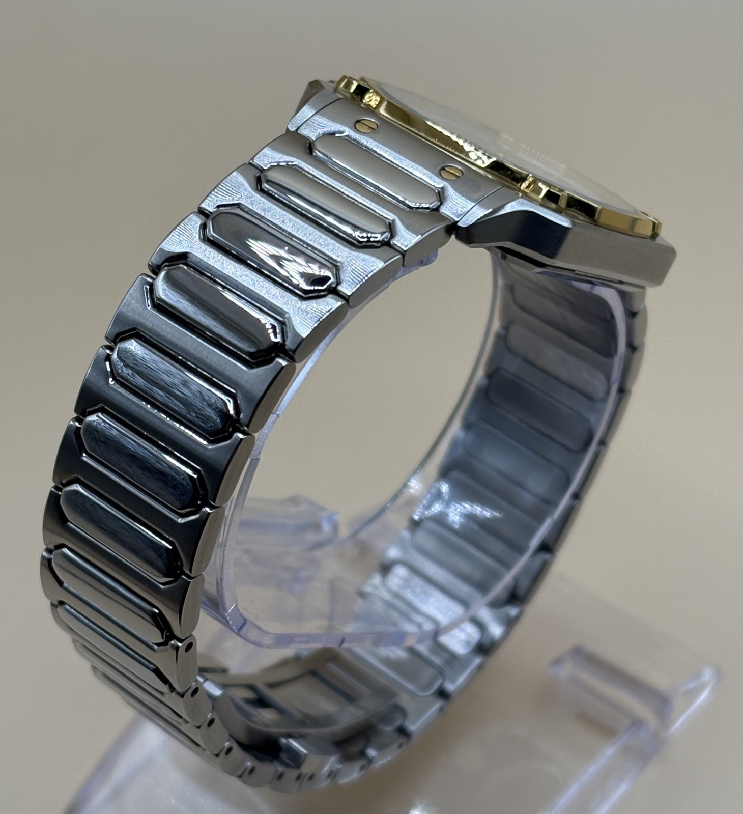 Gucci G-FLAT YA166506 Quartz Gucci Watch Square Watch Gold Watch Unisex