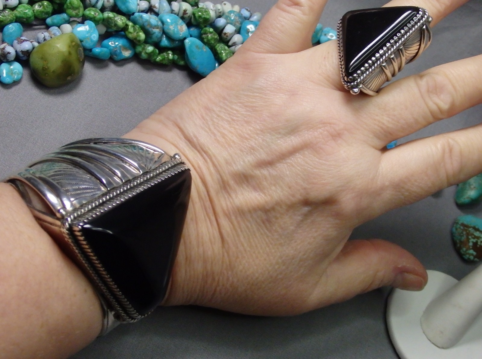 NAVAJO Yazzie Black ONYX Sterling Silver 114g 7″size Cuff & 36g Ring sz8.5 RARE