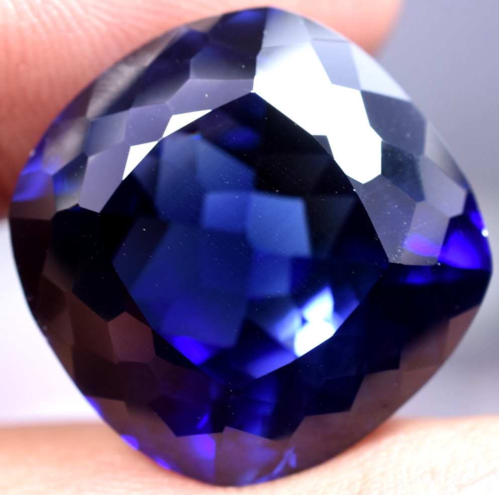 Natural 43.50 Ct Madagascar Royal Blue Sapphire GGL Certified Loose Gemstone