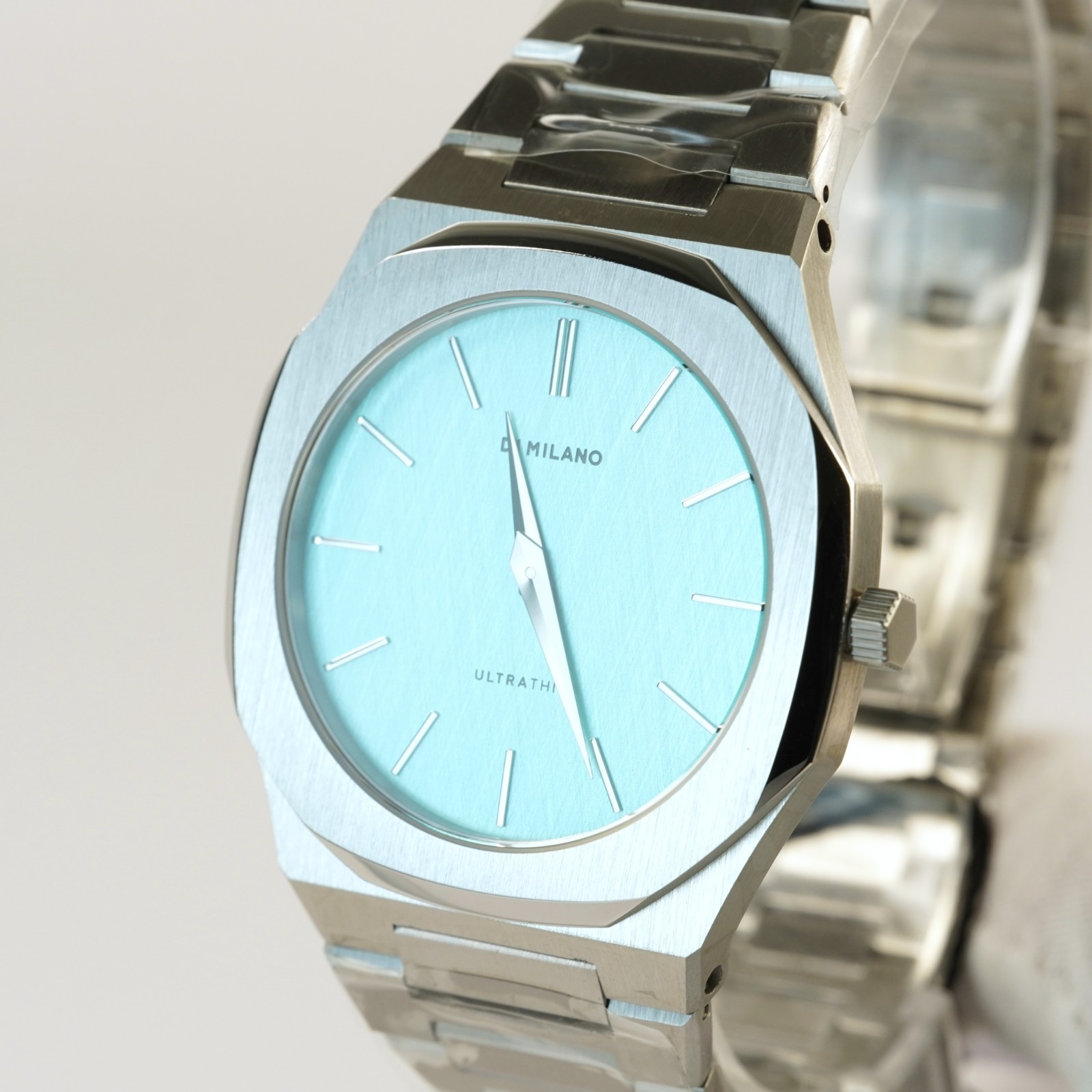 D1 Milano Light Blue Ultra Thin Bracelet Watch – D1-UTBU08