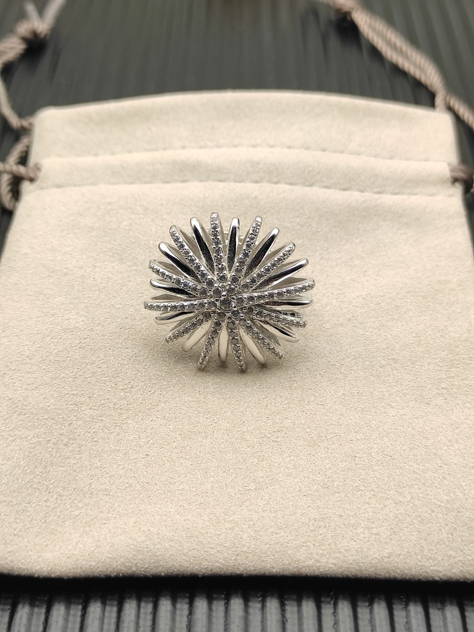 David Yurman 28mm Starburst Ring Sterling Silver 925 with Diamonds Size 7
