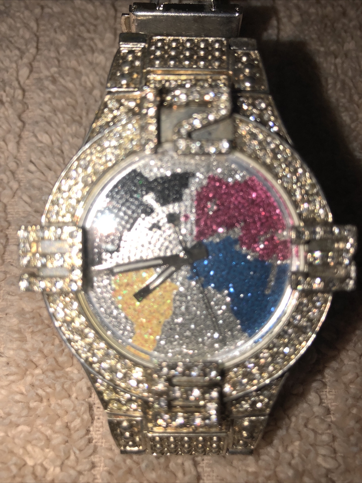 Vintage Geneva Elite #2467 Bling Gold Tone Quartz Mens Watch World Map Globe NOS