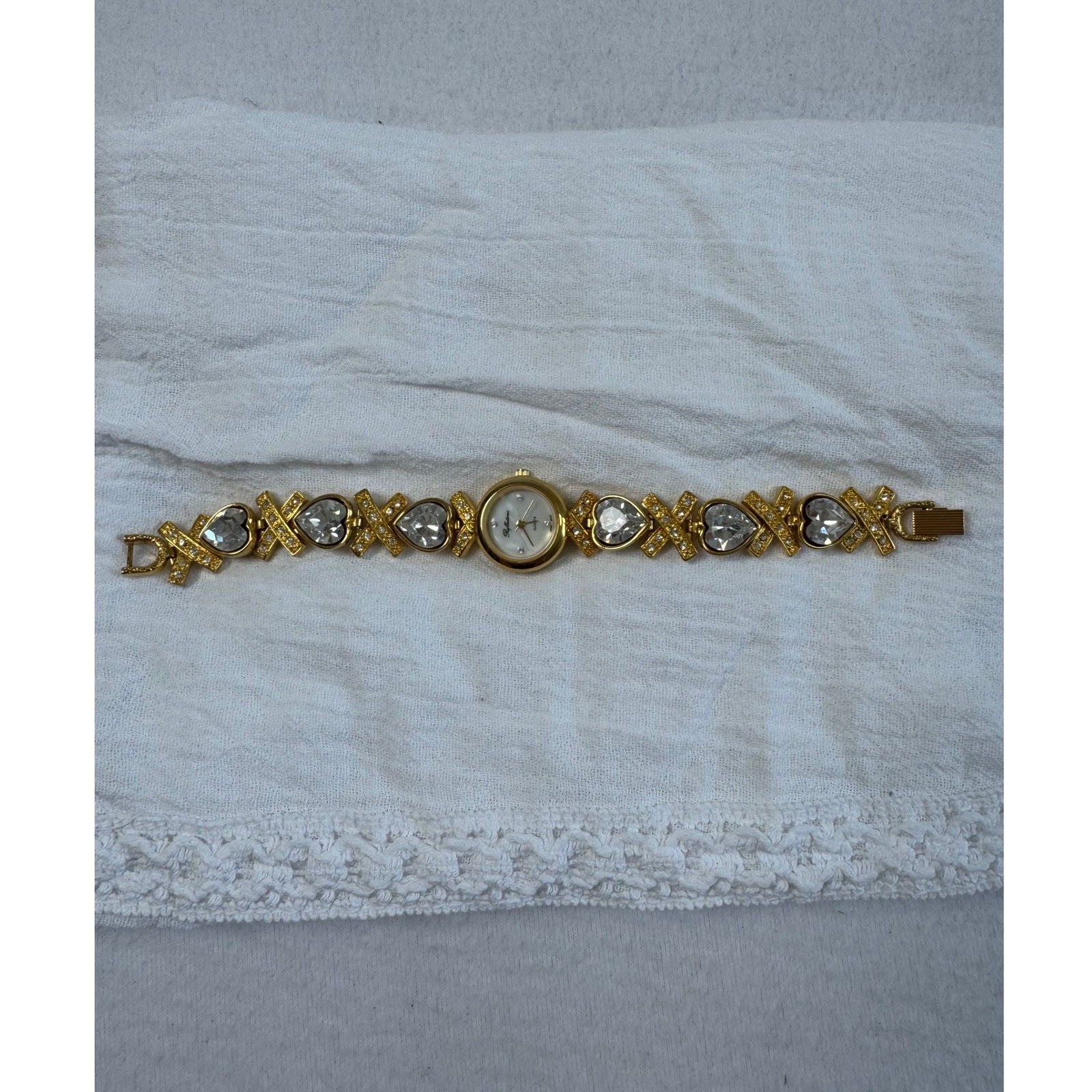 Vintage Reflections Women 7.25in Bracelet Watch Gold Heart Crystal X Links