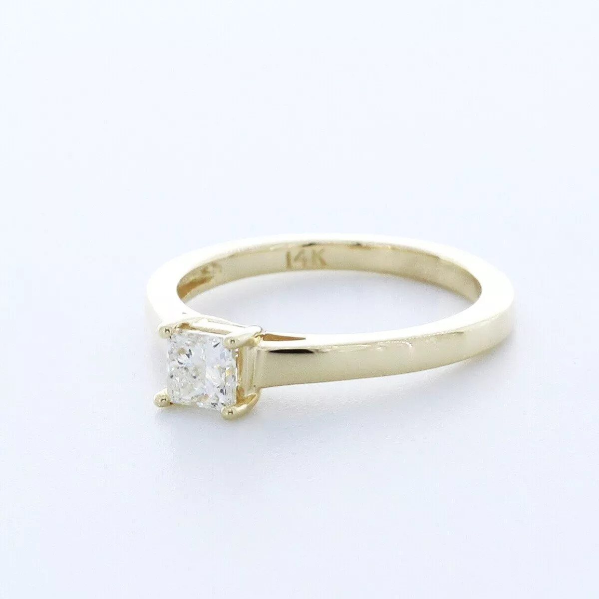 Solitaire Engagement Ring 14K Gold Princess 0.82 Carat Lab-Grown Diamond G VS2