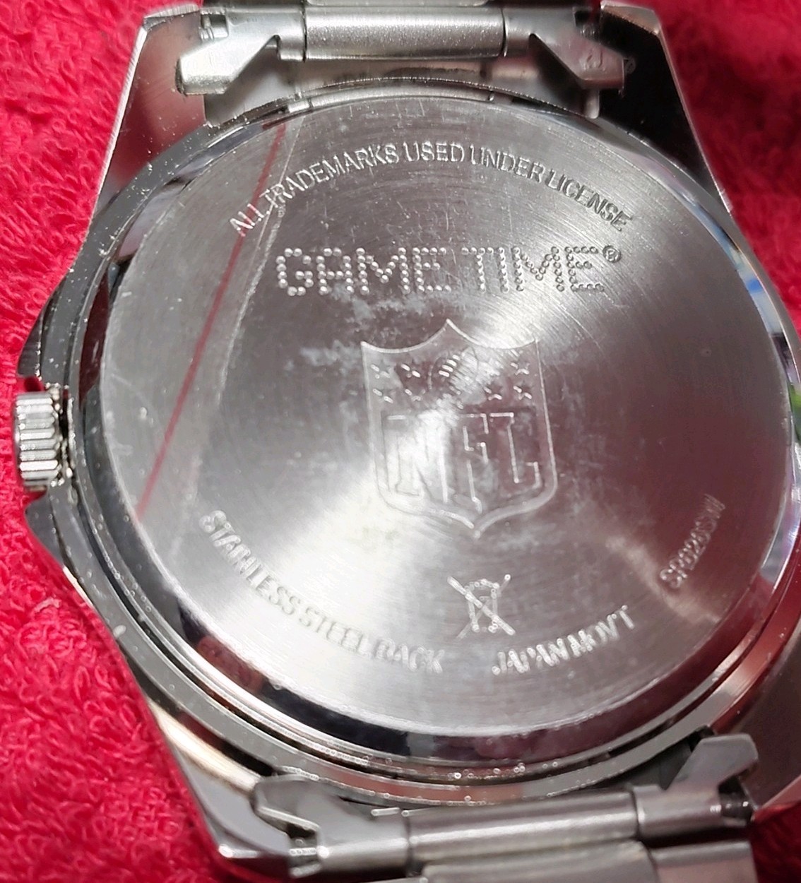 Game Time NFL Logo Dial Quartz Analog 40-43.9mm Stainless Steel Bracelet