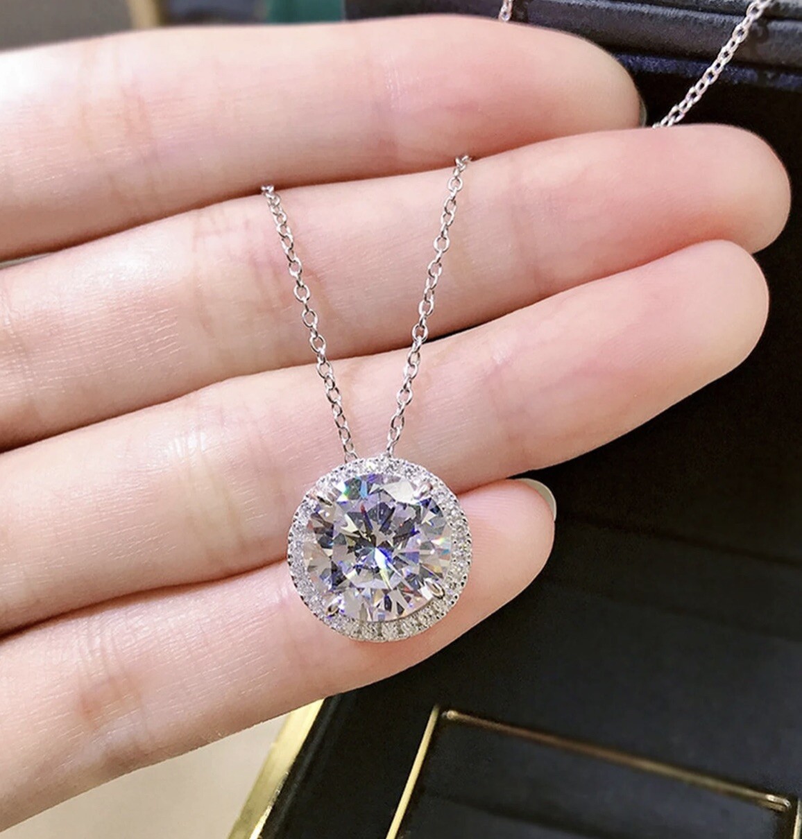 Round Cut High Carbon Lab Diamond Halo Pendant 925 11.00 MM