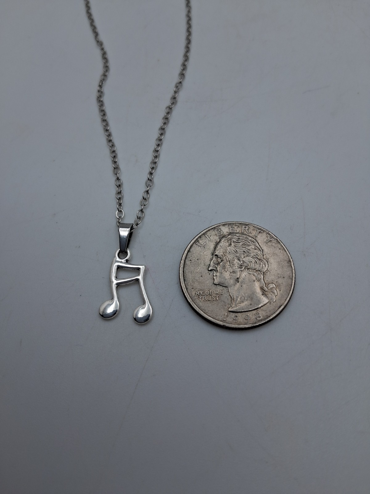 Tiny Music Note Pendant Necklace Minimalist Simple Fashion Jewelry Silvery Tone