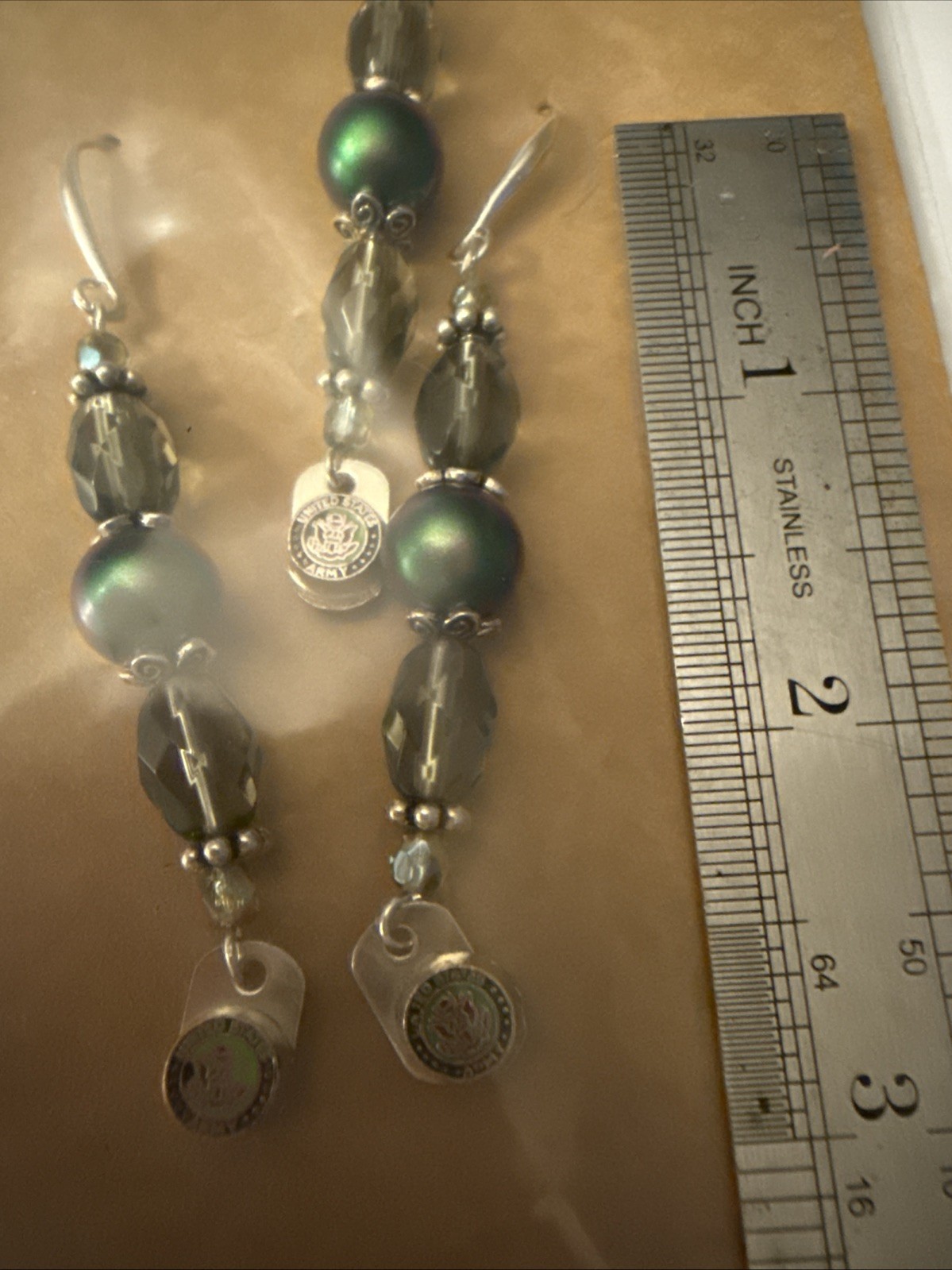 US Army Logo Green Silver Tone Earrings And Necklace Set 18”