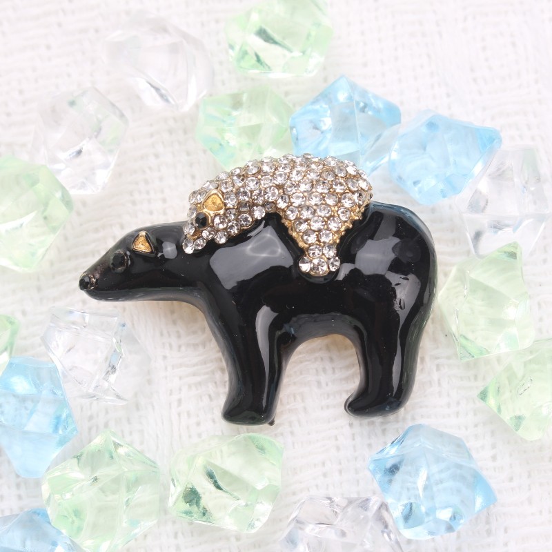 Vintage Bear Brooch with Rhinestones: Retro Jewelry Accessory, Perfect Gift