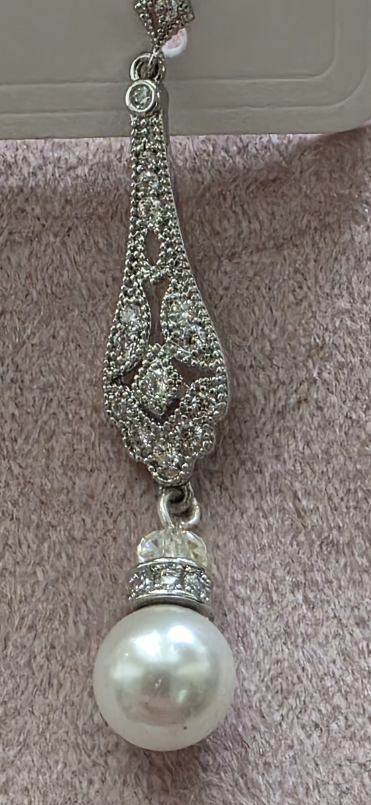 Sparkle In Zirconia Earrings Great Design Feminine 1.75″ Long Casual/Formal New