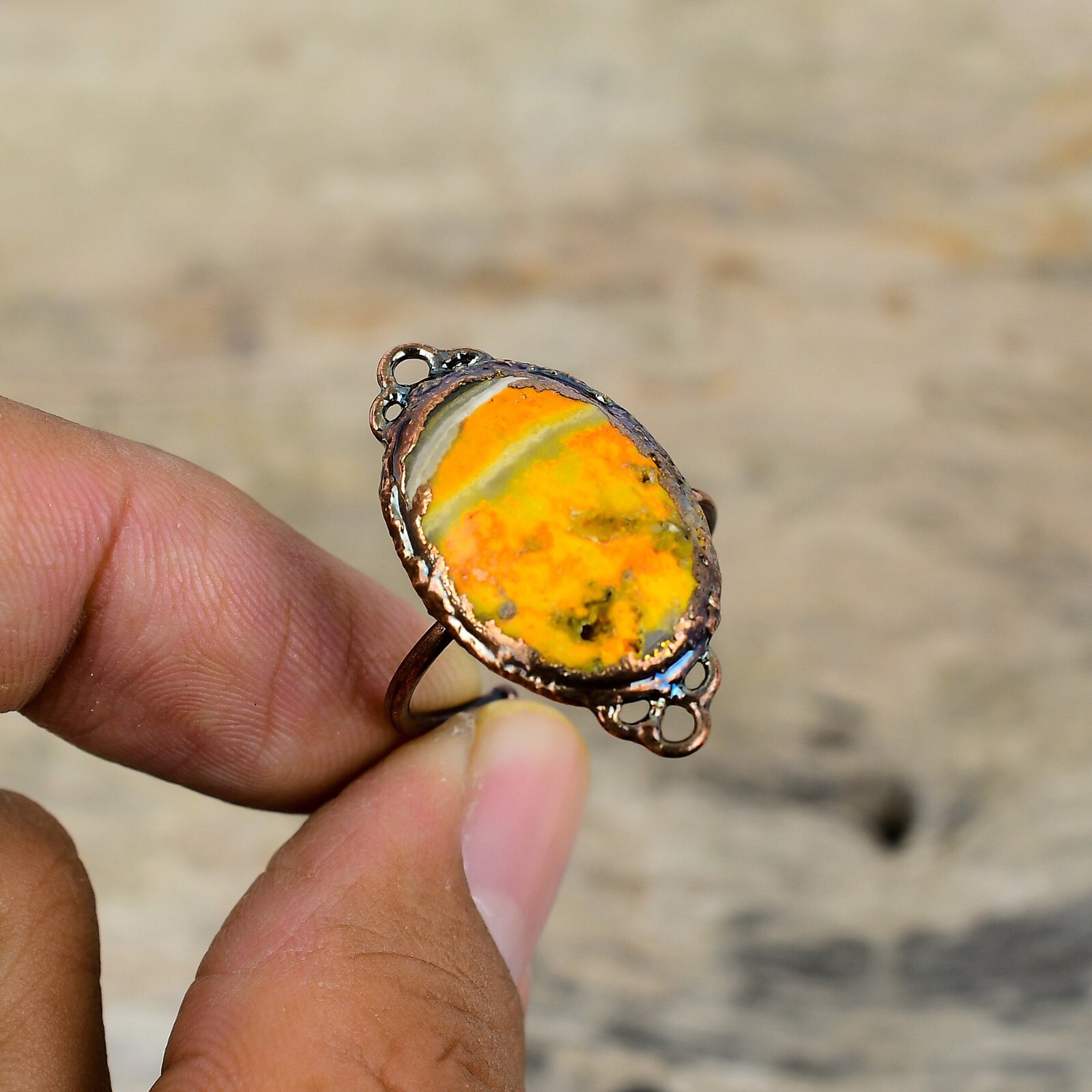 Gift Electroformed Adjustable Ring Size Adjustable Copper Bumble Bee Jasper