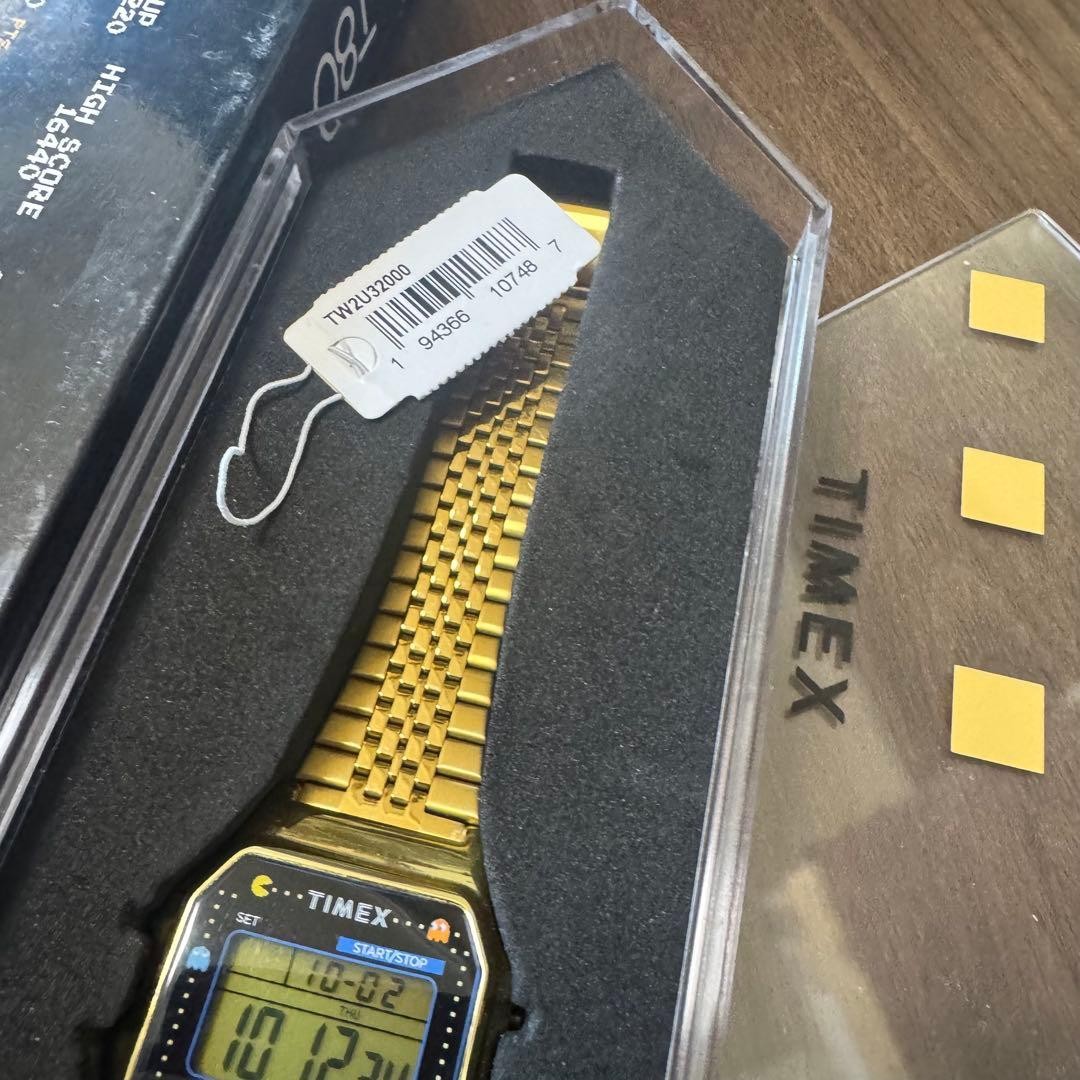NEW 34mm TIMEX x PACMAN T80 Digital Watch TW2U32000 Gold