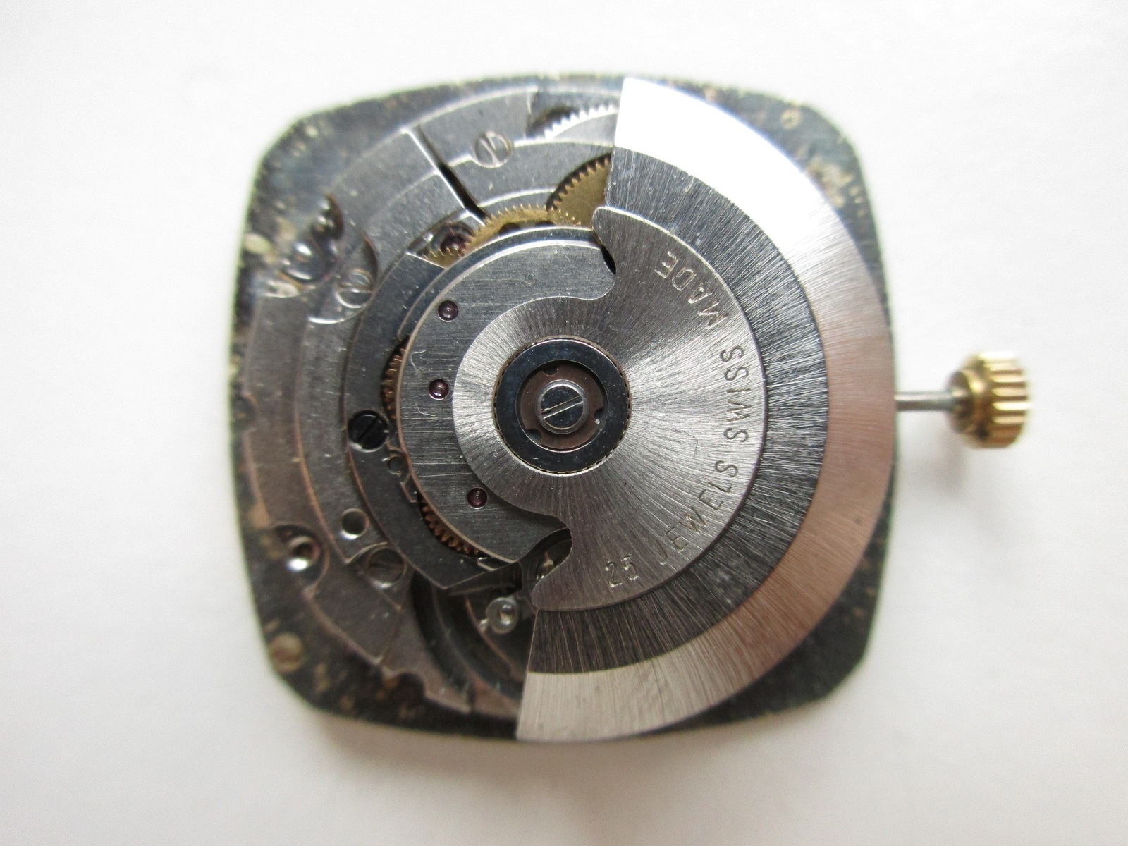 ETA cal. 2783 Swiss automatic watch movement – 25 jewels – date at 3 – running