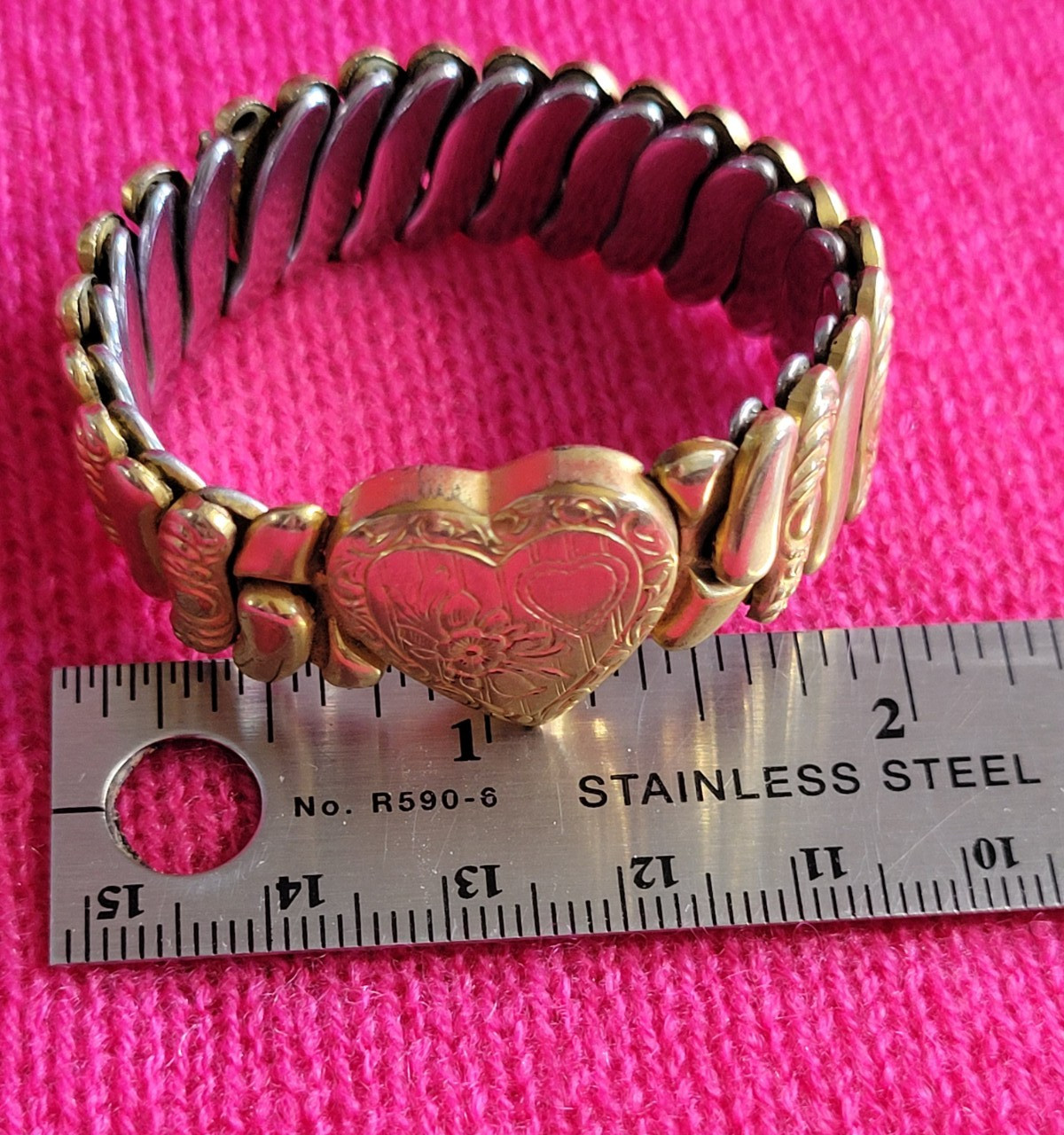 VINTAGE CHILD SIZE SWEETHEART EXPANSION BRACELET 1/20 12K GOLD FILLED
