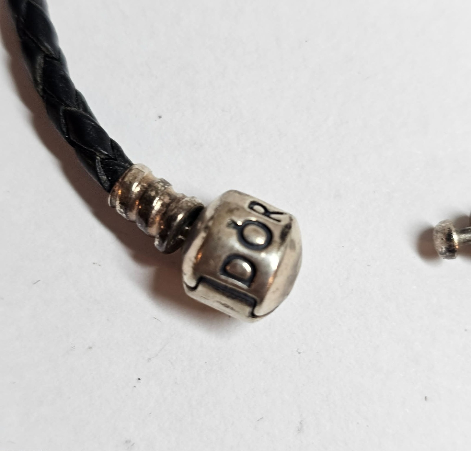 925 Sterling Silver ALE Pandora w/ Single Black Leather Bracelet 6 1/2in- S118