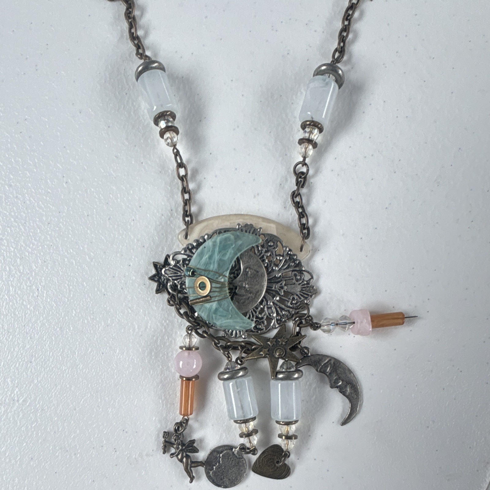 Silver Tone Cable Chain Necklace Moon & Stars Charm Pendant Blue Glass Lobster