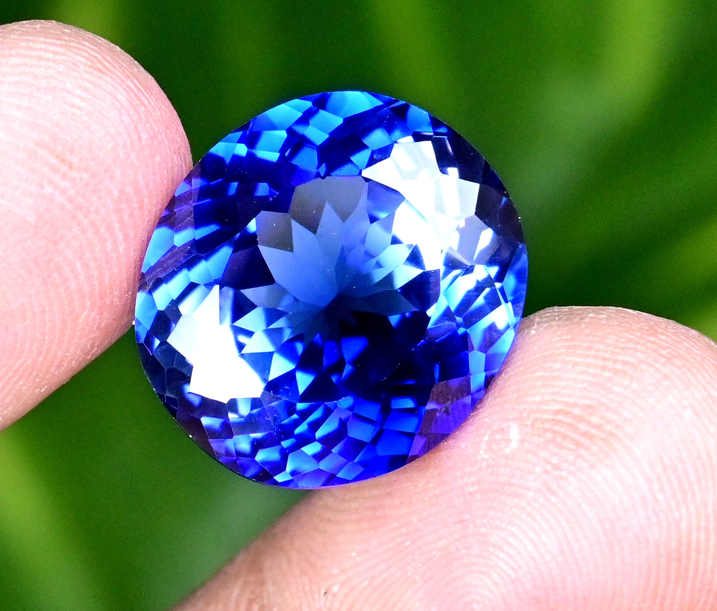 24.95 Ct Natural Ceylon YoGo Blue Sapphire Oval Certified Flawless Gemstone