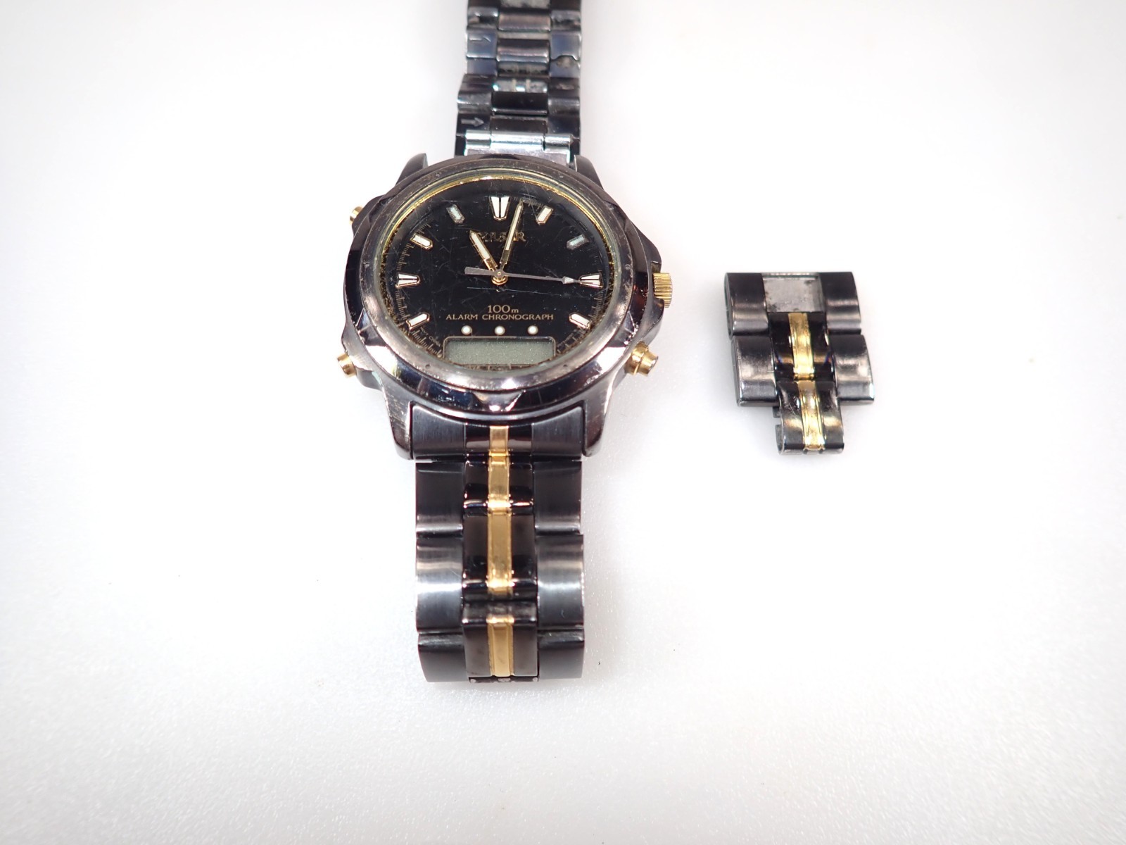 Vintage Pulsar V072-0050 Men’s Watch Black/Gold Alarm Chronograph PARTS/REPAIR