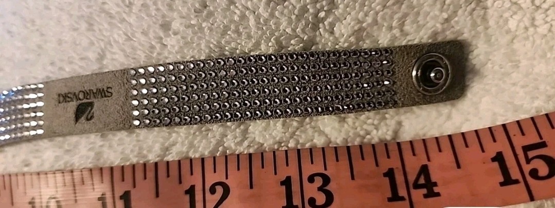 Swarovski Women’s Bracelet Slake Grey Suede With Clear Crystals Wrap