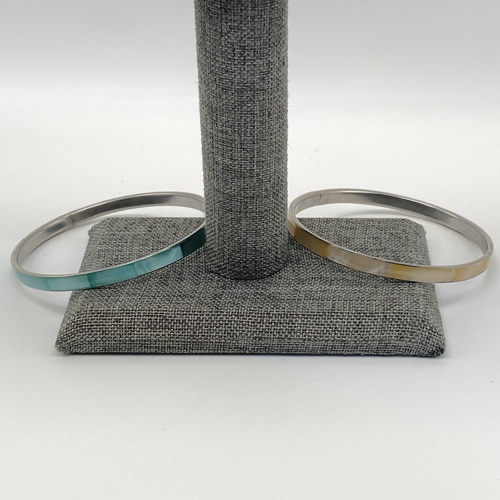 Vintage Stackable Bracelets Aqua Green White Beige White MOP Inlay Shell Bangle