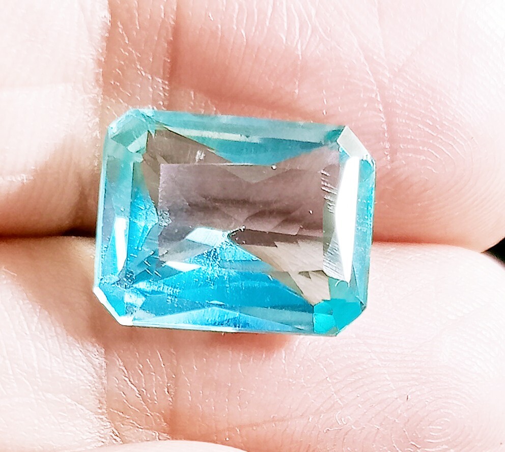 Natural Blue Aquamarine Emerald Cut Flawless Certified 6.40 Ct Loose Gemstone