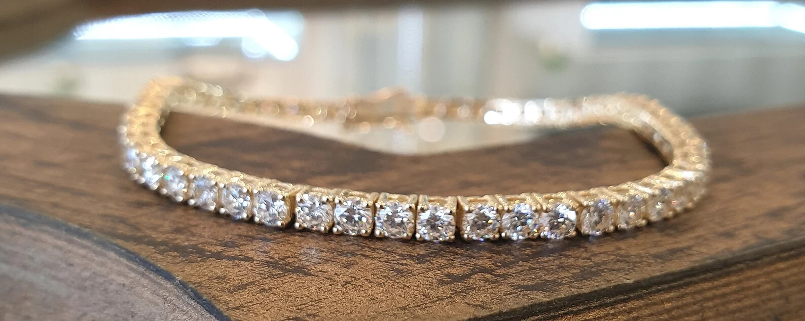 Women’s Day 6.60Ct Round Natural GH/VS Diamond Tennis Bracelet 14K Yellow Gold
