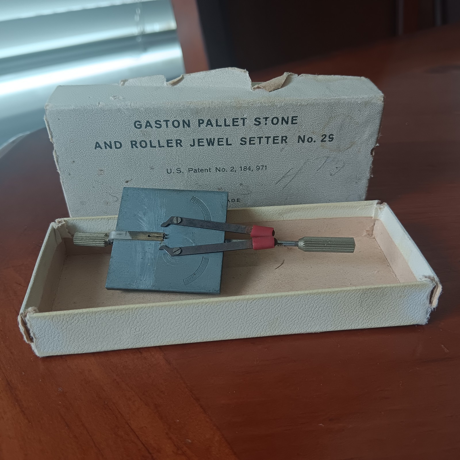 Vintage Gaston No. 29 Pallet Stone And Roller Jewel Setter