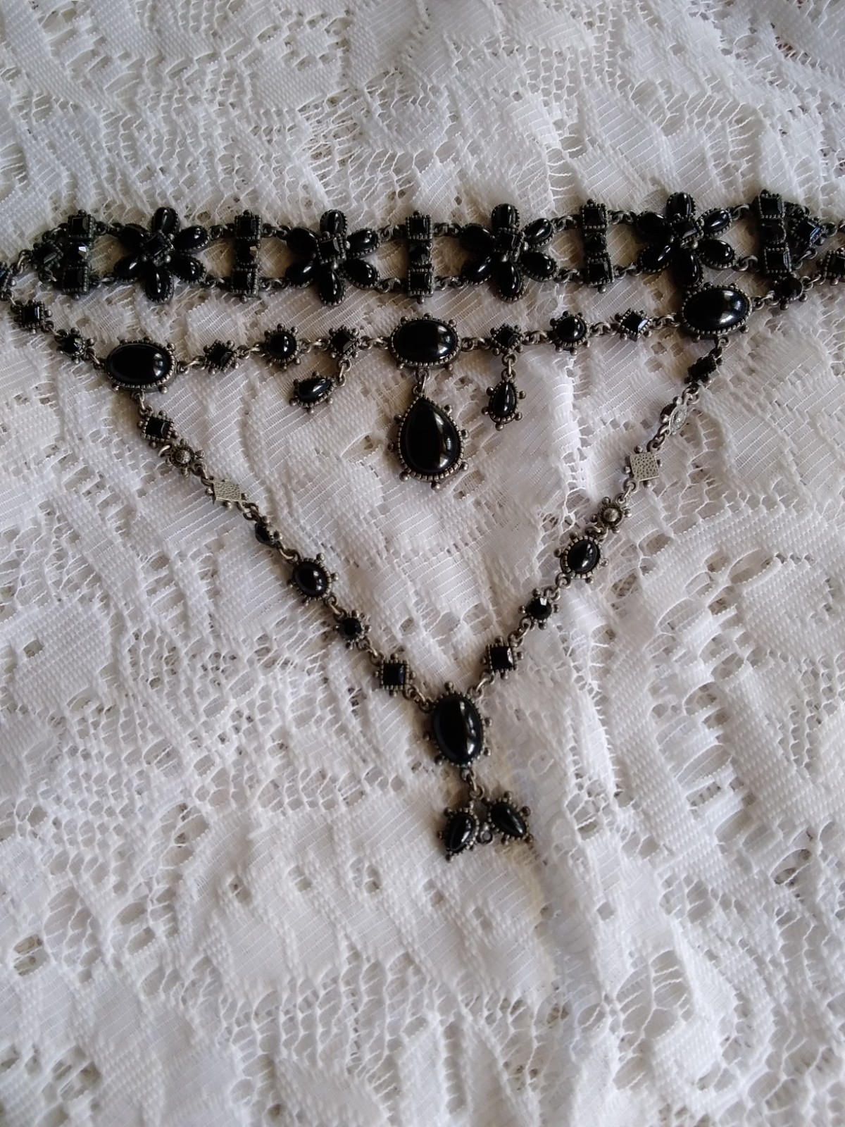 Vintage To Modern Tones Of Black Mixed 68 Piece Wearable Fashion Jewelry Lot