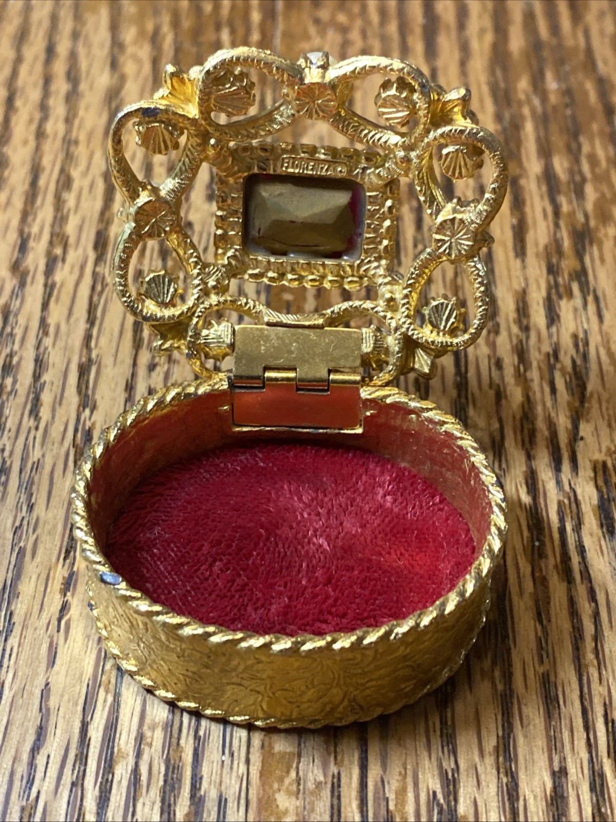 Jewelry Trinket Box Oval Faux Pearls Faux Gems Goldtone Red Velvet Lined Hinged