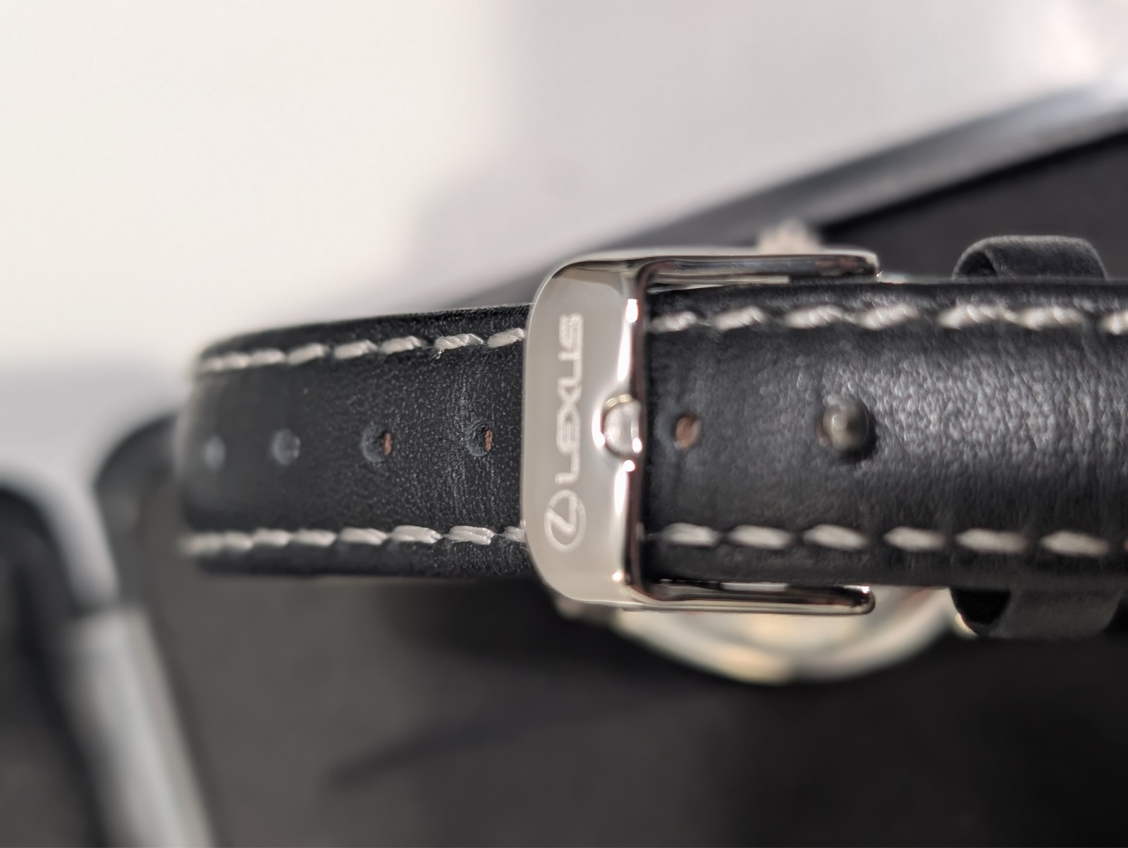 Lexus TMMK Right From The Start 35mm Leather Band Watch w Box
